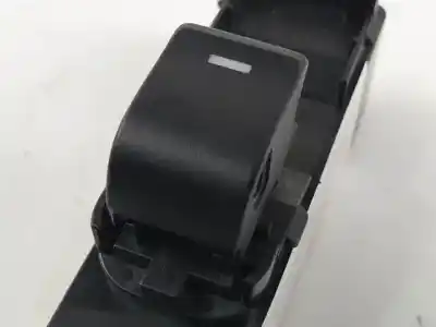 Peça sobressalente para automóvel em segunda mão botão / interruptor elevador vidro traseiro direito por mazda 6 kombi () (.2012->) shy1 referências oem iam gkl166380a