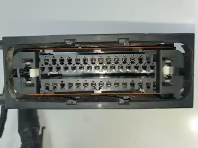 Second-hand car spare part fuse box unit for nissan navara pick-up (d40m) yd25ddti oem iam references   