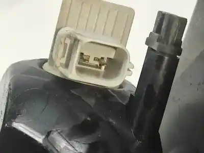 Автозапчасти б/у правая противотуманная фара за ford kuga (cbs) t8ma ссылки oem iam cv4413b220bg  