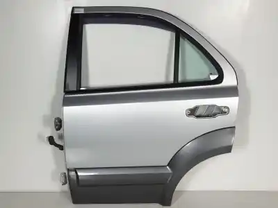 Recambio de automóvil de segunda mano de puerta trasera izquierda para kia sorento 2.5 crdi ex referencias oem iam   