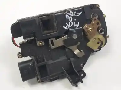 Peça sobressalente para automóvel em segunda mão fechadura da porta dianteira esquerda por audi a4 berlina (8e) ake referências oem iam 4b1837015g