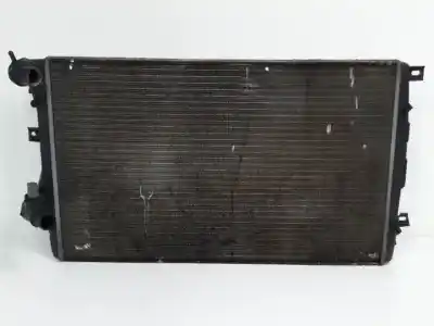 Автозапчастина б/у водяний радіатор для volkswagen caddy ka/kb (2k) bjb посилання на oem iam 1k0145803  