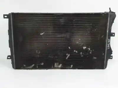 Автозапчастина б/у водяний радіатор для volkswagen caddy ka/kb (2k) bjb посилання на oem iam 1k0145803  