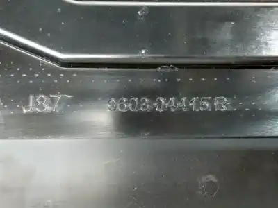 Автозапчастина б/у задне крило для renault captur (j5al) k9k628 посилання на oem iam 960304415r  