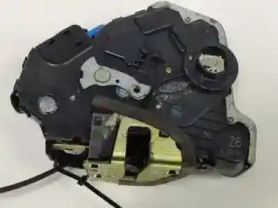Peça sobressalente para automóvel em segunda mão fechadura da porta dianteira direita por toyota avensis berlina (t25) 1zzfe referências oem iam 