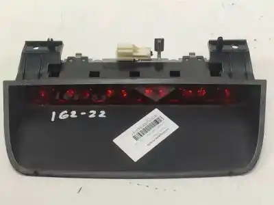 Pièce détachée automobile d'occasion feu de frein central pour chevrolet lacetti f16d3-g références oem iam 