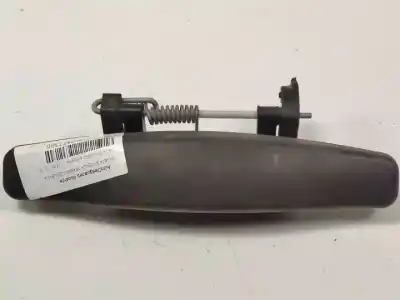 Pezzo di ricambio per auto di seconda mano maniglia esterna posteriore sinistra per dacia sandero 1.6 lpg riferimenti oem iam 0501801