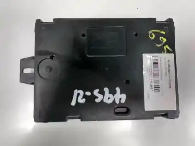 Second-hand car spare part central locking pump for dacia sandero h4b408 oem iam references a2c83379900  a2c97557000