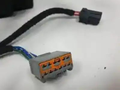 Second-hand car spare part fuse box unit for jaguar xe 204dtd oem iam references   