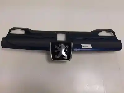 Recambio de automóvil de segunda mano de rejilla delantera para peugeot 406 break (s1/s2) st referencias oem iam 9616258477  85148510