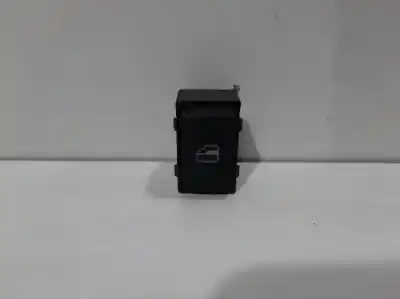 Автозапчастина б/у управління склами задніх правіх для volkswagen passat variant (3b5) 2.3 v5 cat (agz) посилання на oem iam 1j0959855