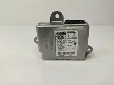 Автозапчастина б/у БЛОК УПРАВЛІННЯ ПОДУШКАМИ БЕЗПЕКИ для RENAULT SCENIC II (JM)  Посилання на OEM IAM 8200411013  