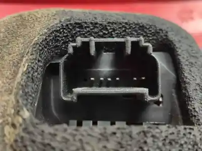 Second-hand car spare part right tailgate light for peugeot 107 cfa oem iam references   