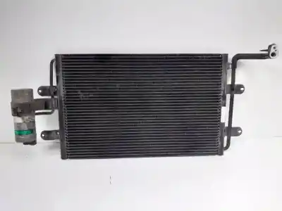 Peça sobressalente para automóvel em segunda mão CONDENSADOR / RADIADOR DE AR CONDICIONADO por SEAT TOLEDO (1M2)  Referências OEM IAM 1J0820191D  