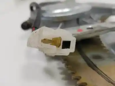 İkinci el araba yedek parçası ön sag pencere regülatörü için mitsubishi space gear 4m40 oem iam referansları   