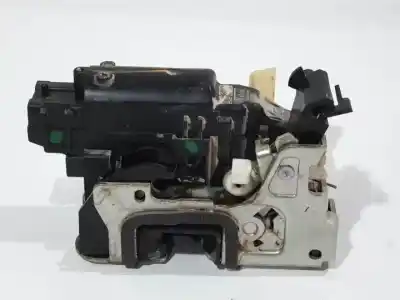 Second-hand car spare part front right door lock for dacia duster i k9k856 oem iam references   