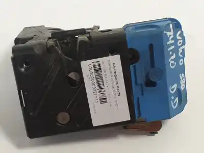 Recambio de automóvil de segunda mano de CERRADURA PUERTA DELANTERA DERECHA para VOLVO S80 BERLINA  referencias OEM IAM 8650546  