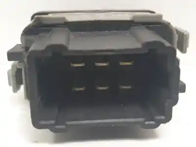 Second-hand car spare part switch for renault scénic ii (jm0/1_) 2.0 (jm05, jm0u, jm1n, jm1u, jm2v) oem iam references 375530  