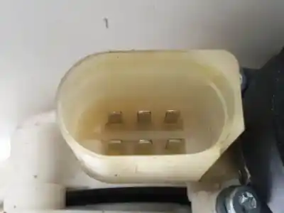 Peça sobressalente para automóvel em segunda mão elevador de vidros dianteiro direito por bmw serie 5 touring (e61) n47d20a referências oem iam 977972  997748100