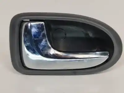 Автозапчасти б/у левая задняя внутренняя ручка за mazda premacy (cp) rf4f ссылки oem iam 
