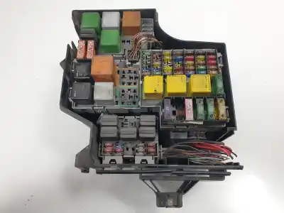 Tweedehands auto-onderdeel relais/zekeringenkastje voor opel corsa c d-y17dt oem iam-referenties   