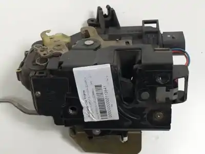 Second-hand car spare part left front door lock for audi a6 berlina (4b2) aga oem iam references 4b1837