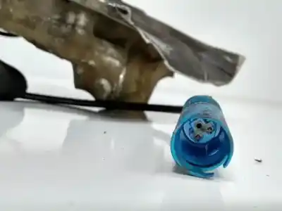 Second-hand car spare part front right knuckle for bmw 5 (e60) 520 i oem iam references 6760954r  