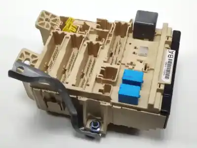 Second-hand car spare part fuse box unit for lexus rx 300 (mcu35) 1mzfe oem iam references 