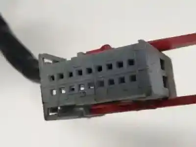 Peça sobressalente para automóvel em segunda mão espelho retrovisor direito por fiat stilo (192) g/ 182b6000 referências oem iam   