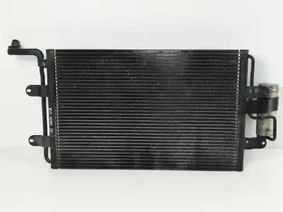 Pièce détachée automobile d'occasion condenseur de climatisation pour volkswagen bora berlina (1j2) conceptline références oem iam 1j0820411d 4945635 4825941