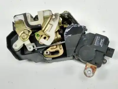 Автозапчасти б/у замок задней правой двери за mitsubishi montero (v60/v70) d-4m41 ссылки oem iam 1015280120  