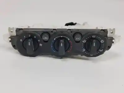Peça sobressalente para automóvel em segunda mão COMANDO DE SOFAGEM (CHAUFFAGE / AR CONDICIONADO)  por FORD FOCUS LIM. (CB4)  Referências OEM IAM 69607003  