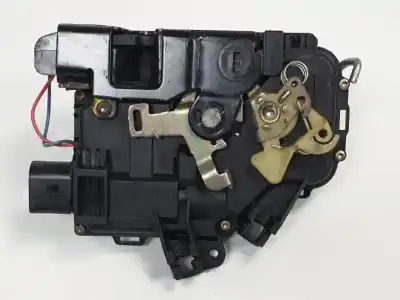 Second-hand car spare part rear left door lock for audi a6 berlina (4b2) aga oem iam references   
