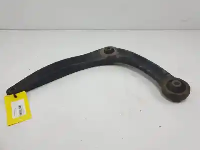 Pezzo di ricambio per auto di seconda mano braccio sospensione inferiore anteriore destro per peugeot 3008 (t84) 9hr riferimenti oem iam 82314