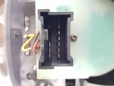 Pezzo di ricambio per auto di seconda mano luce interna per kia sorento (bl) d4cb riferimenti oem iam 0k53e51410  0k52y51410