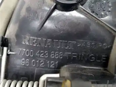 Автозапчастина б/у внутрішня задня права ручка для renault clio ii fase i (b/cbo) k4j713 посилання на oem iam 7700423888  