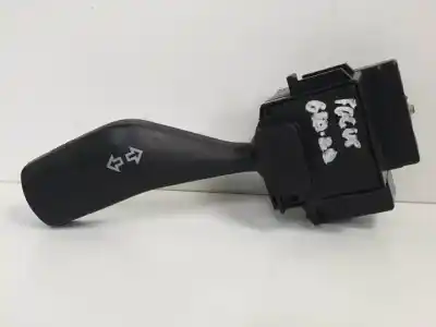 Peça sobressalente para automóvel em segunda mão comutador de piscas  por ford focus berlina (cap) d/g8da referências oem iam 17d940
