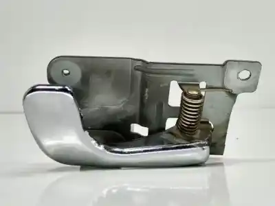 Second-hand car spare part interior right front handle for mitsubishi montero (v20/v40) 4m40 oem iam references  Second-hand car spare part interior right front handle for mitsubishi montero (v20/v40) 4m40 oem iam references