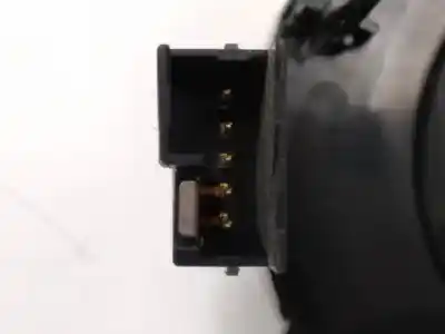 Pezzo di ricambio per auto di seconda mano anello airbag per volkswagen passat variant (3b5) 2.3 v5 cat (agz) riferimenti oem iam 1j0959653b  