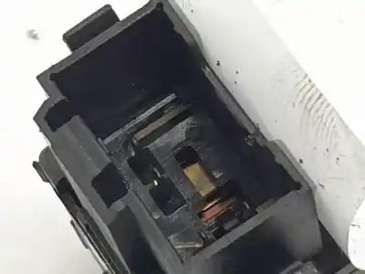 Peça sobressalente para automóvel em segunda mão interruptor 4 piscas - emergência por skoda fabia familiar (6y5) atd referências oem iam 6y0953235  