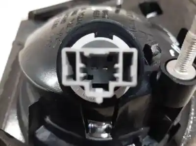 Автозапчасти б/у внутренний правый задний фонарь за mazda 3 sedán (bk) 2.0 (bkep) ссылки oem iam   