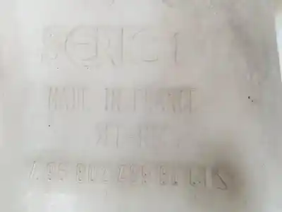 Second-hand car spare part windscreen washer bottle for citroen c2 (jm_) 1.6 oem iam references 9680248980  