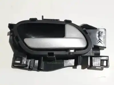 Peça sobressalente para automóvel em segunda mão puxador interior traseiro direito por peugeot 207 d-8hz referências oem iam 968022455