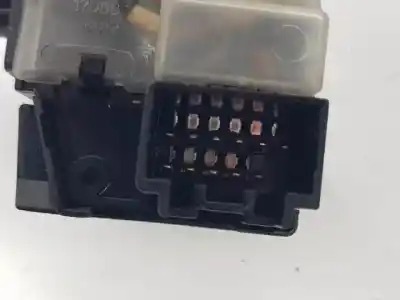 Second-hand car spare part windshiel wiper switch for mazda 3 sedán (bk) 2.0 (bkep) oem iam references 17d682  