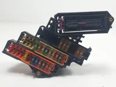 Tweedehands auto-onderdeel relais/zekeringenkastje voor audi q7 (4l) bug oem iam-referenties 4l0971845