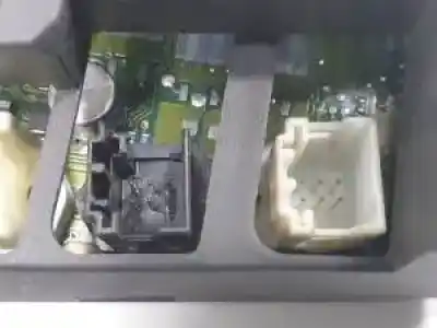 Peça sobressalente para automóvel em segunda mão comando de sofagem (chauffage / ar condicionado) por bmw serie 3 berlina (e46) d-204d1 referências oem iam 64118382446  