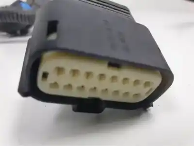 Second-hand car spare part fuse box unit for ford focus lim. (cb8) m1da oem iam references av6t14a067ac  