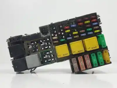 İkinci el araba yedek parçası röle/sigorta kutusu için opel corsa c z13dt oem iam referansları 13142780  