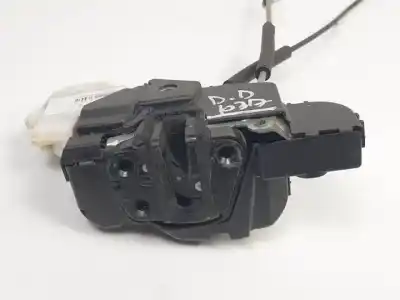 Second-hand car spare part front right door lock for hyundai h1 d4cb oem iam references 