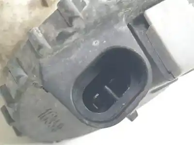 Автозапчасти б/у левая противотуманная фара за fiat i doblò (119) 223b1000 ссылки oem iam 041070999000  